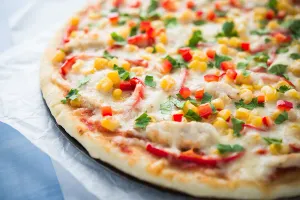 Chicken Sweet Corn Cheese Pizza